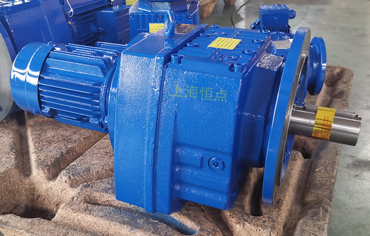 RF87減速機，立式安裝，輸入配電機，實物照片如下